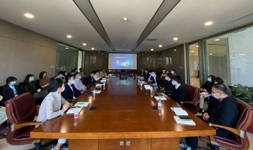 北京保利国际拍卖召开业务培训会